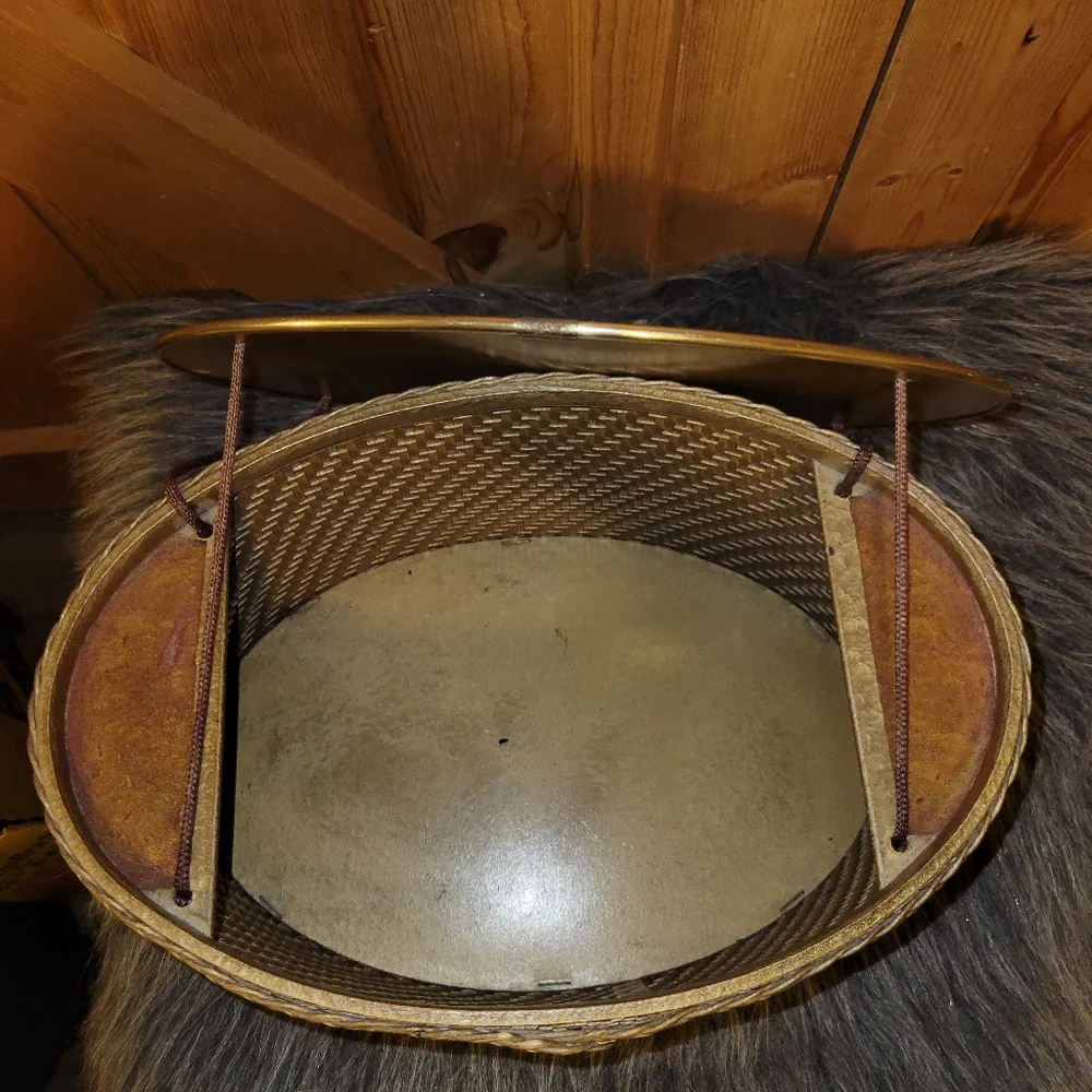 Vintage Princess Poodle Oval Sewing Basket - Picture 11 of 15